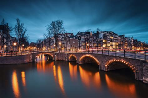 Amsterdam by night